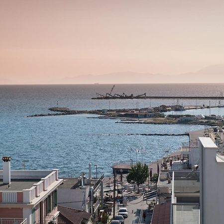 Markopoulosapartments Nea Moudania Bagian luar foto