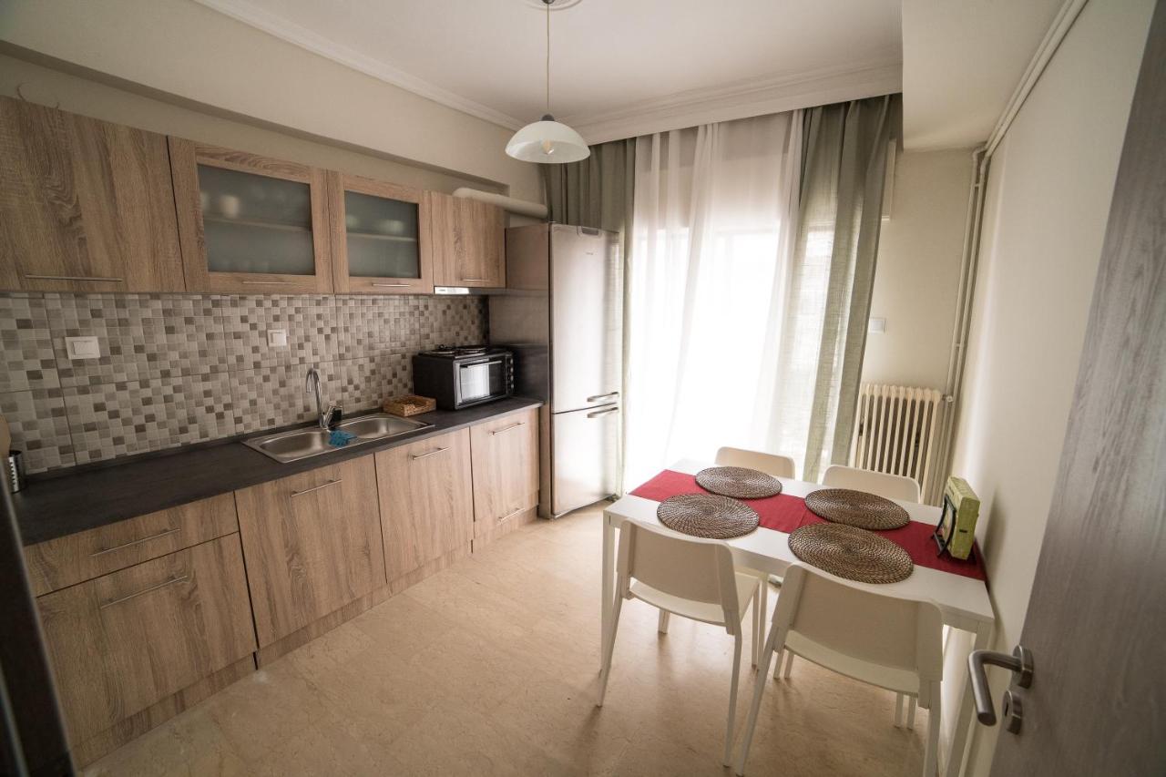 Markopoulosapartments Nea Moudania Bagian luar foto