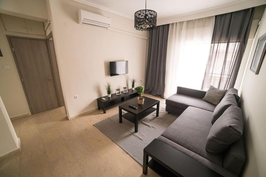 Markopoulosapartments Nea Moudania Bagian luar foto