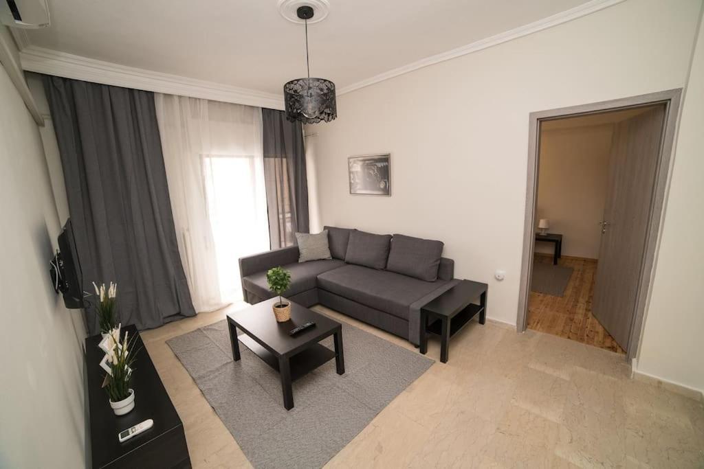 Markopoulosapartments Nea Moudania Bagian luar foto