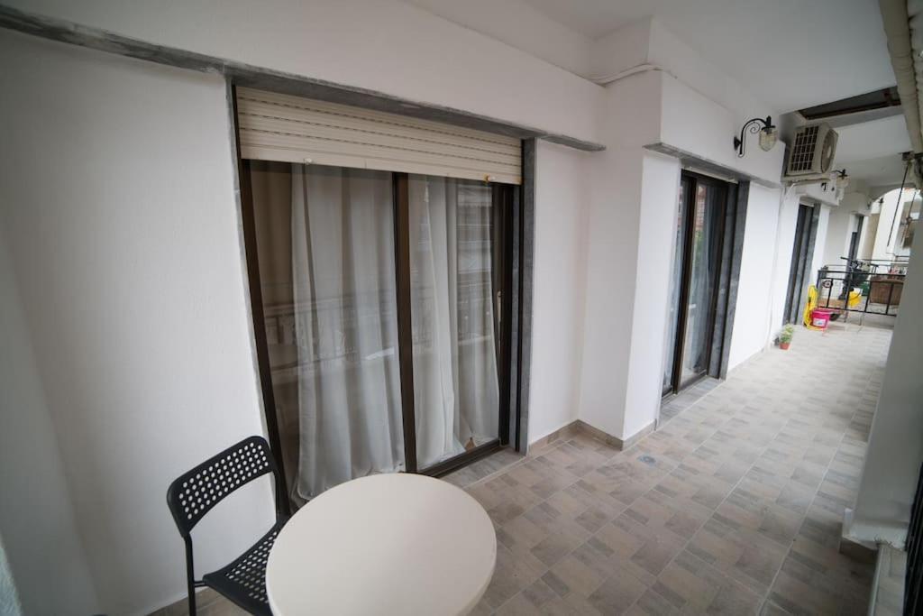 Markopoulosapartments Nea Moudania Bagian luar foto