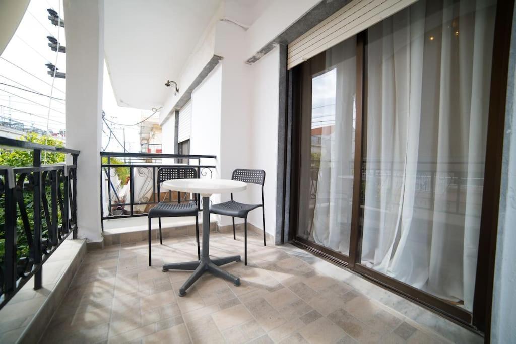 Markopoulosapartments Nea Moudania Bagian luar foto
